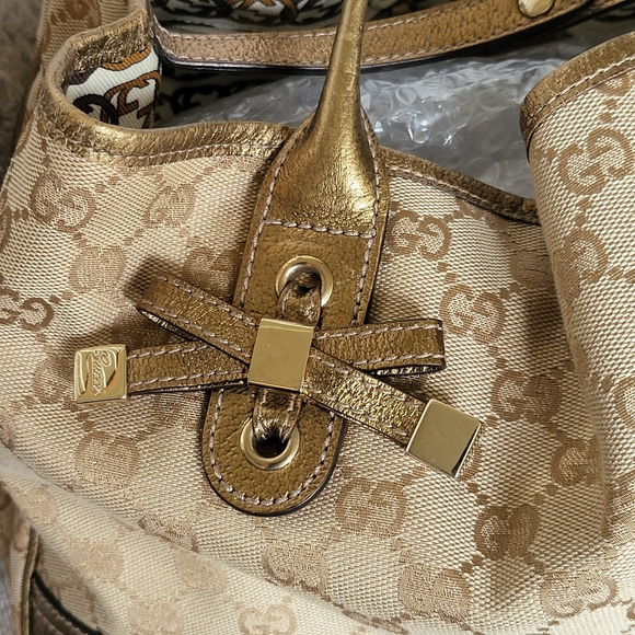 GUCCI GOLD ORIGINAL GG CANVAS PRINCY TOTE.. AUTHENTIC!!! - Picture 6 of 16